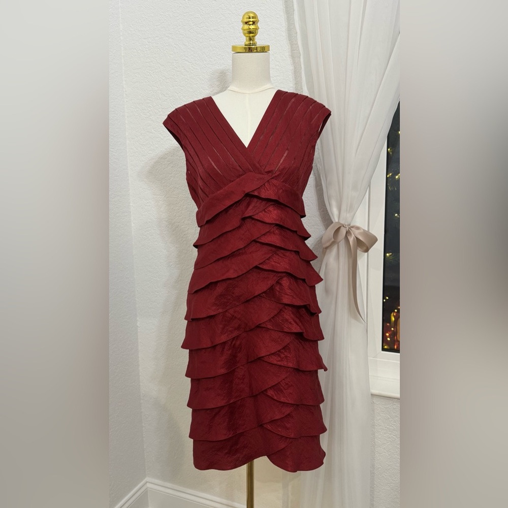 NEW Adrianna Pap ell Shimmer Red Tiered Cocktail Sheath Dress Size 10 $249